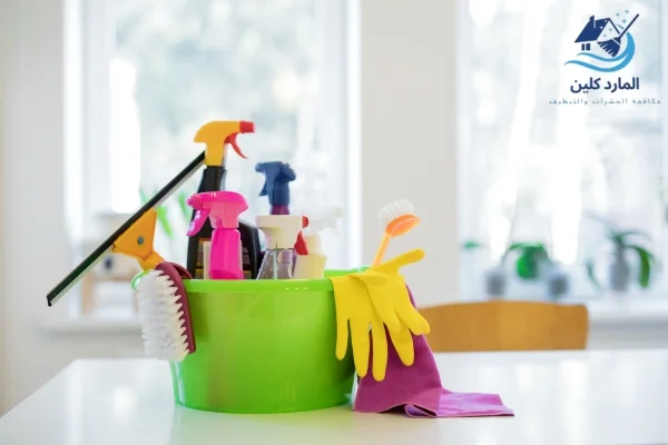 شركة تنظيف في دبي - تنظيف عميق مع التعقيم خدمة 7 نجوم